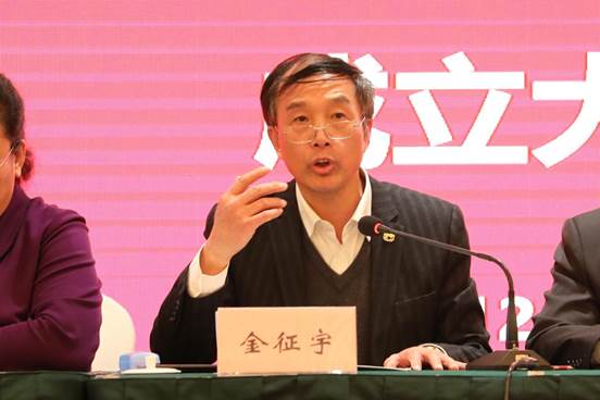 e0d677cf115522b8e3033c76e9010fe