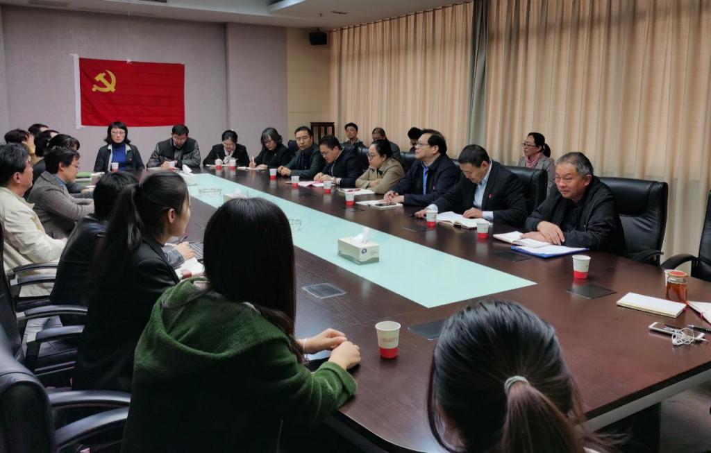 食品安全与质量控制、分析食品安全学联合教工党支部同志认真听取企业需求